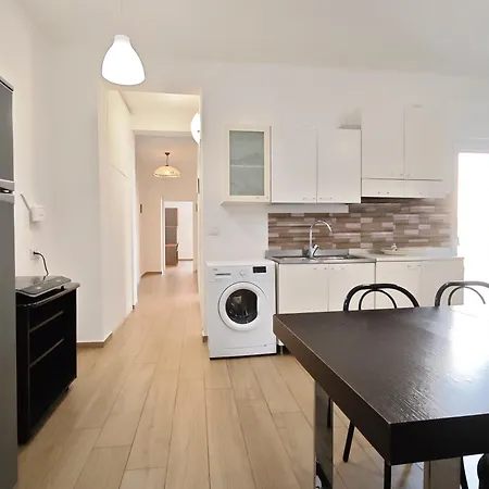 Domus Arianna * Бари