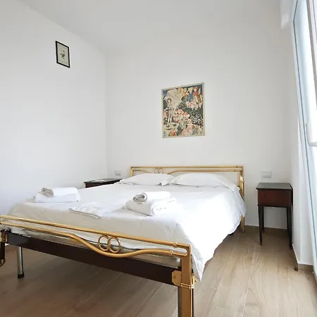 Apartamento Domus Arianna *