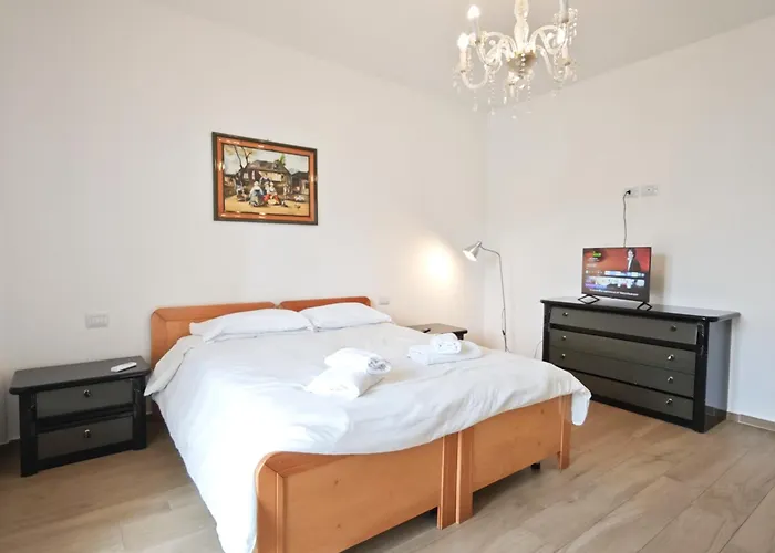 Daire Domus Arianna Bari