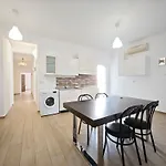 Διαμέρισμα Domus Arianna *
